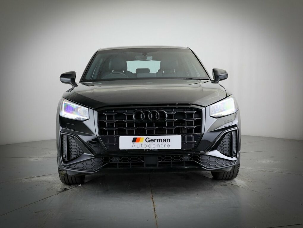 Audi Q2 1.5L S Line Black #4