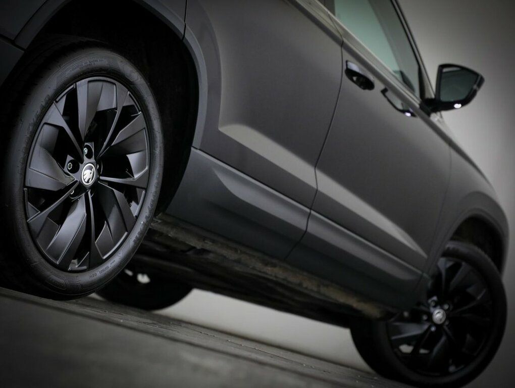 Skoda Karoq 1.5 Tsi Se Drive Black #8