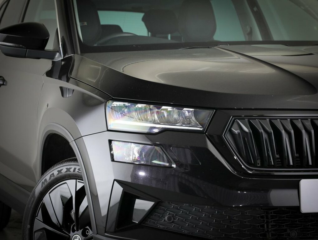 Skoda Karoq 1.5 Tsi Se Drive Black #10