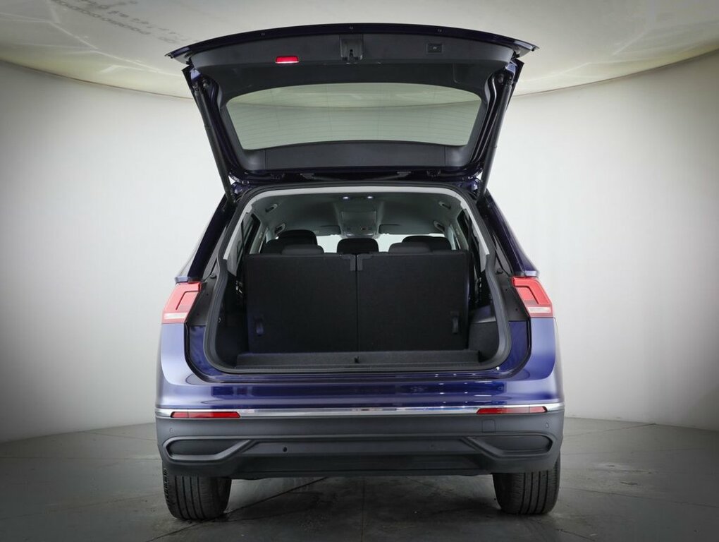 Volkswagen Tiguan Allspace Elegance Blue #13