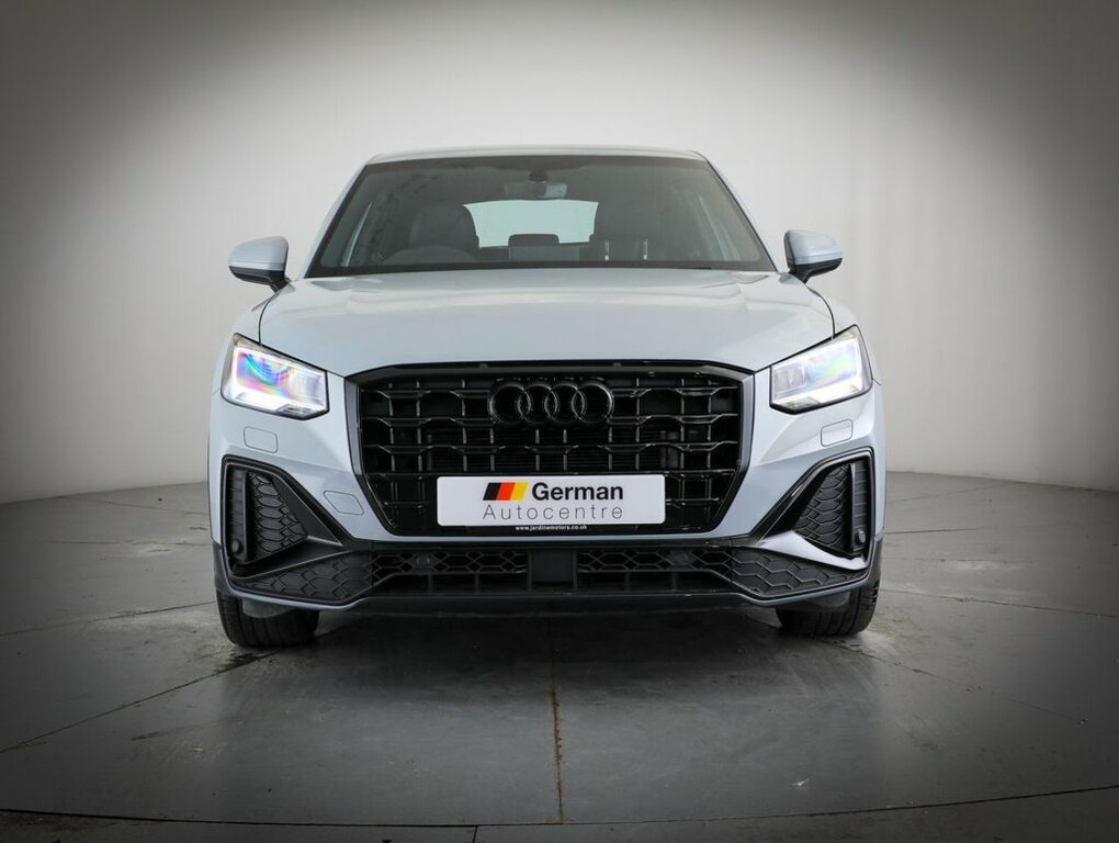 Audi Q2 1.5L S Line Grey #4