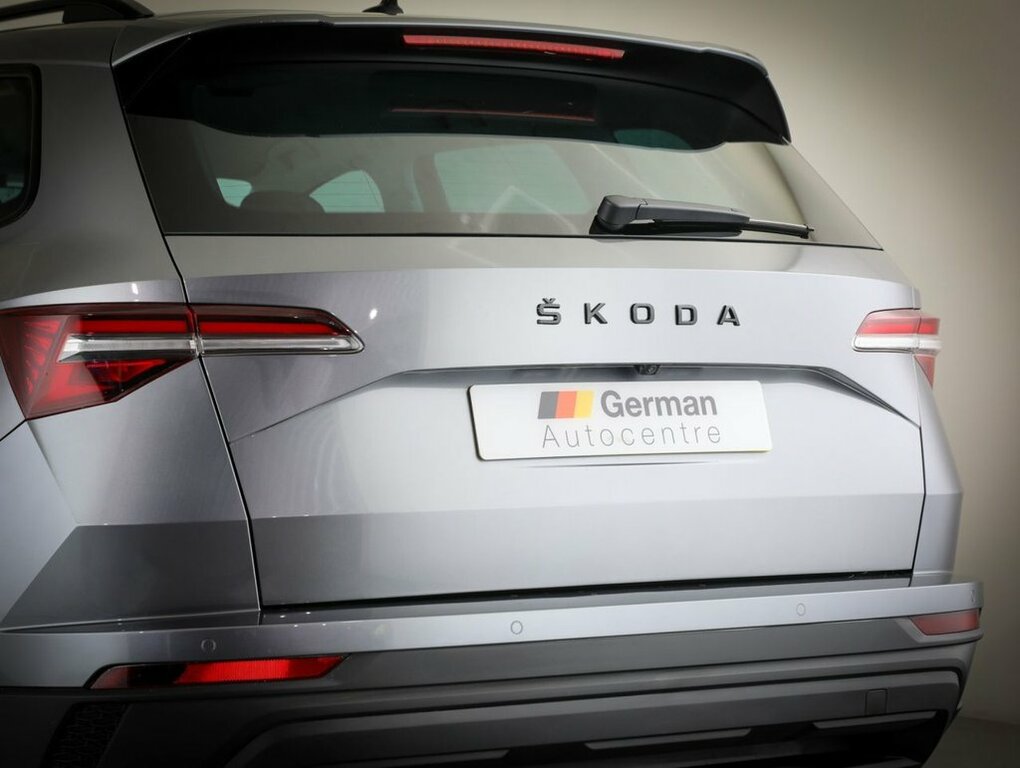 Skoda Karoq Sportline Black #15