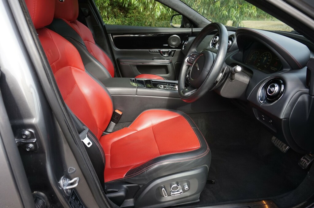 Jaguar XJR 5.0 Xjr 550 Bhp Black #27