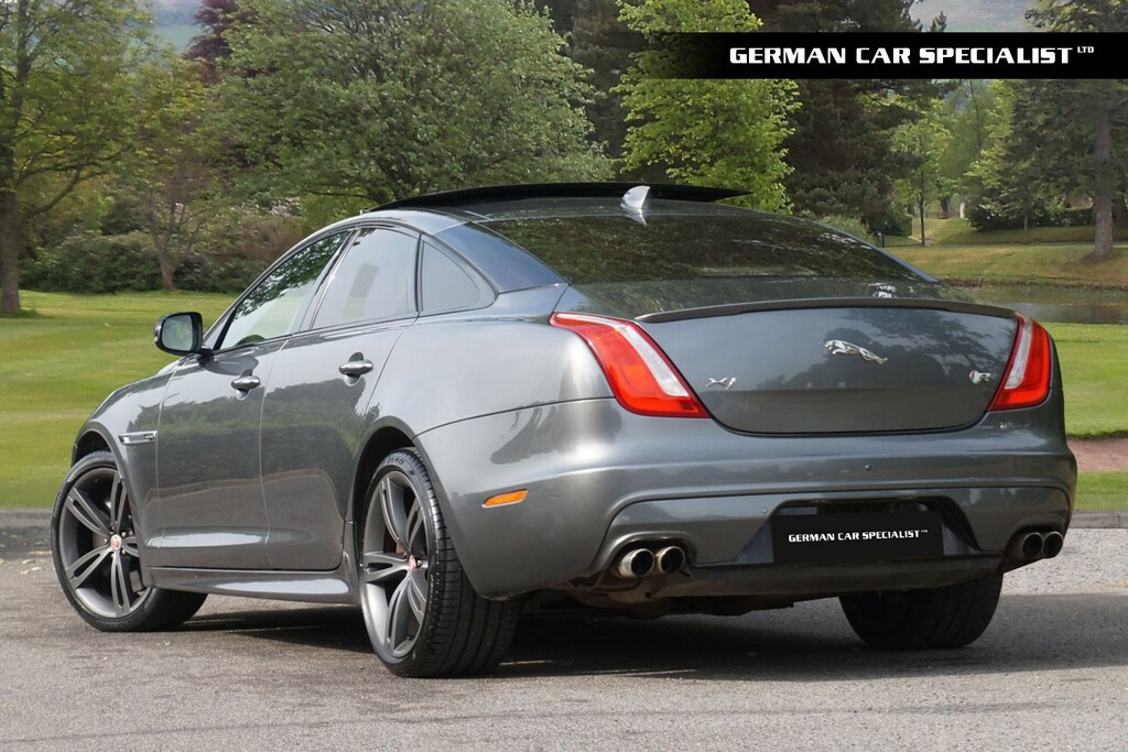 Jaguar XJ Saloon Grey #2