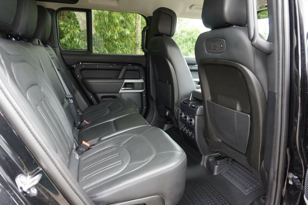 Land Rover Defender Suv Green #9