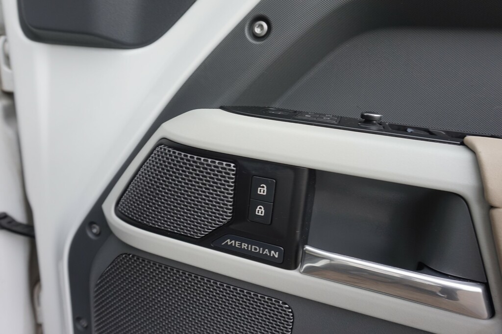 Land Rover Defender Defender S D Grey #26
