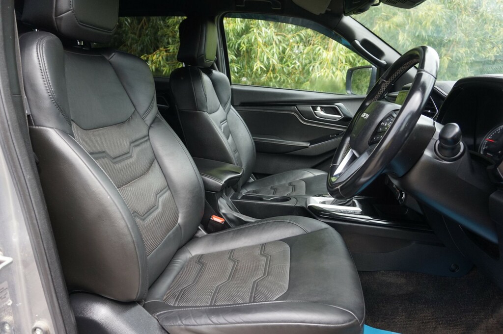 Isuzu D-Max Estate Grey #6
