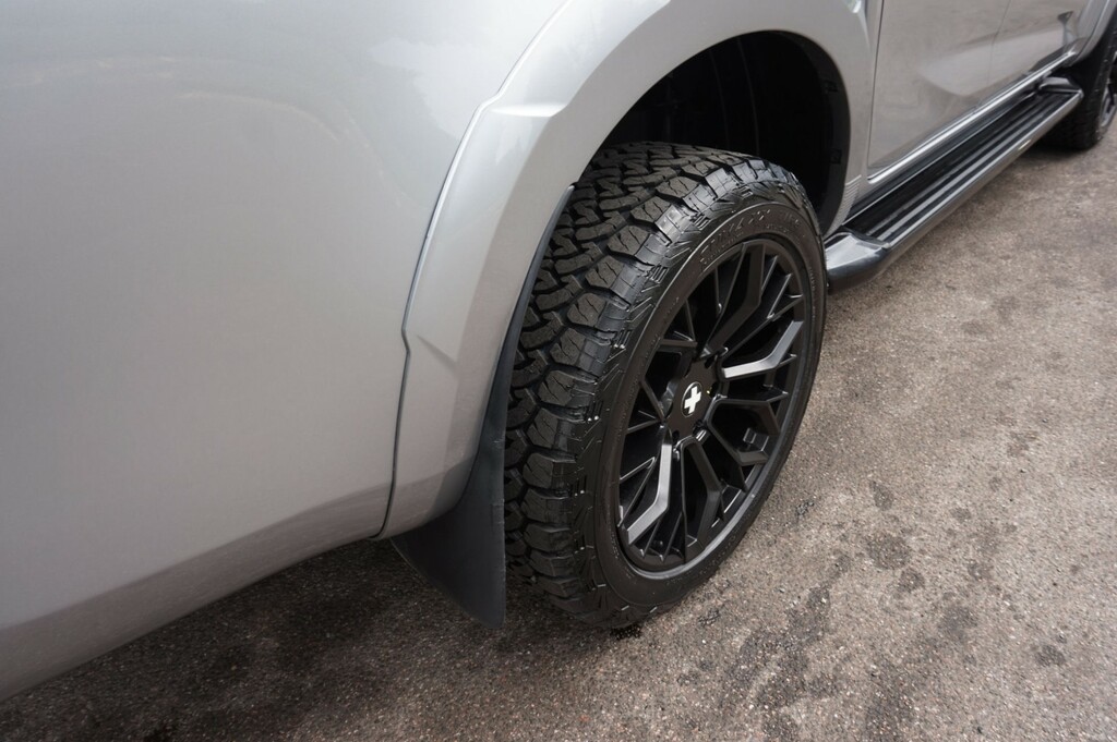 Isuzu D-Max Pickup Silver #20