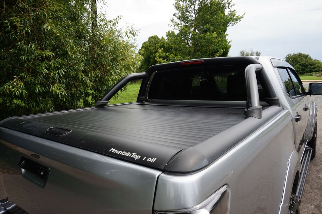 Isuzu D-Max Pickup Silver #12