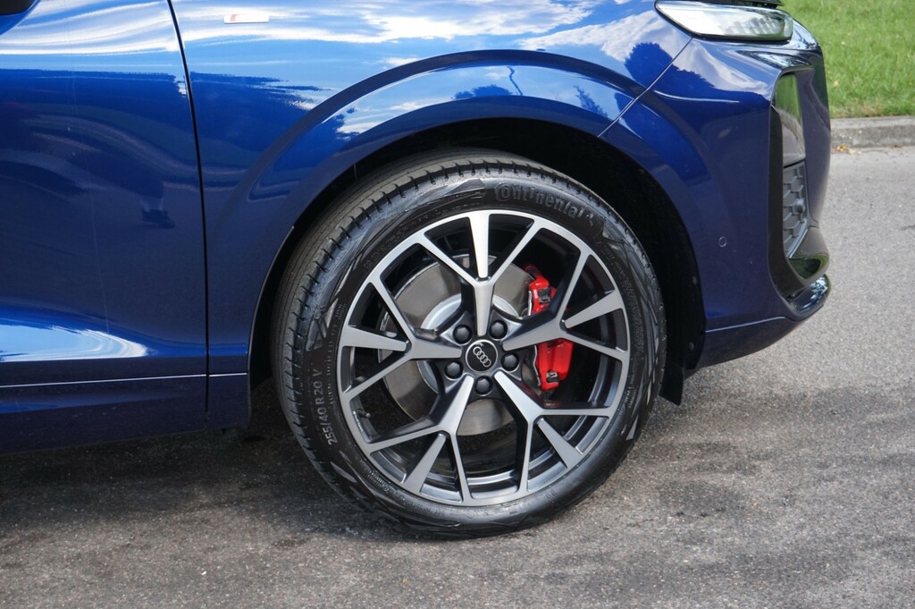 Audi Q3 Suv Edition 1 Tfsi 150 Ps S Tronic Grey #18