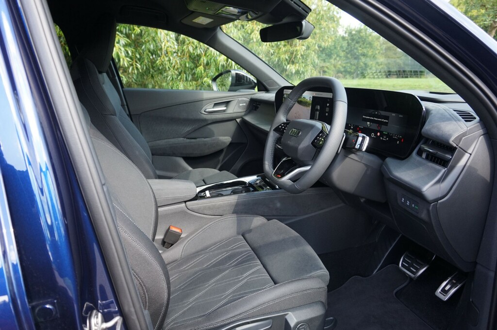 Audi Q3 Estate Blue #5