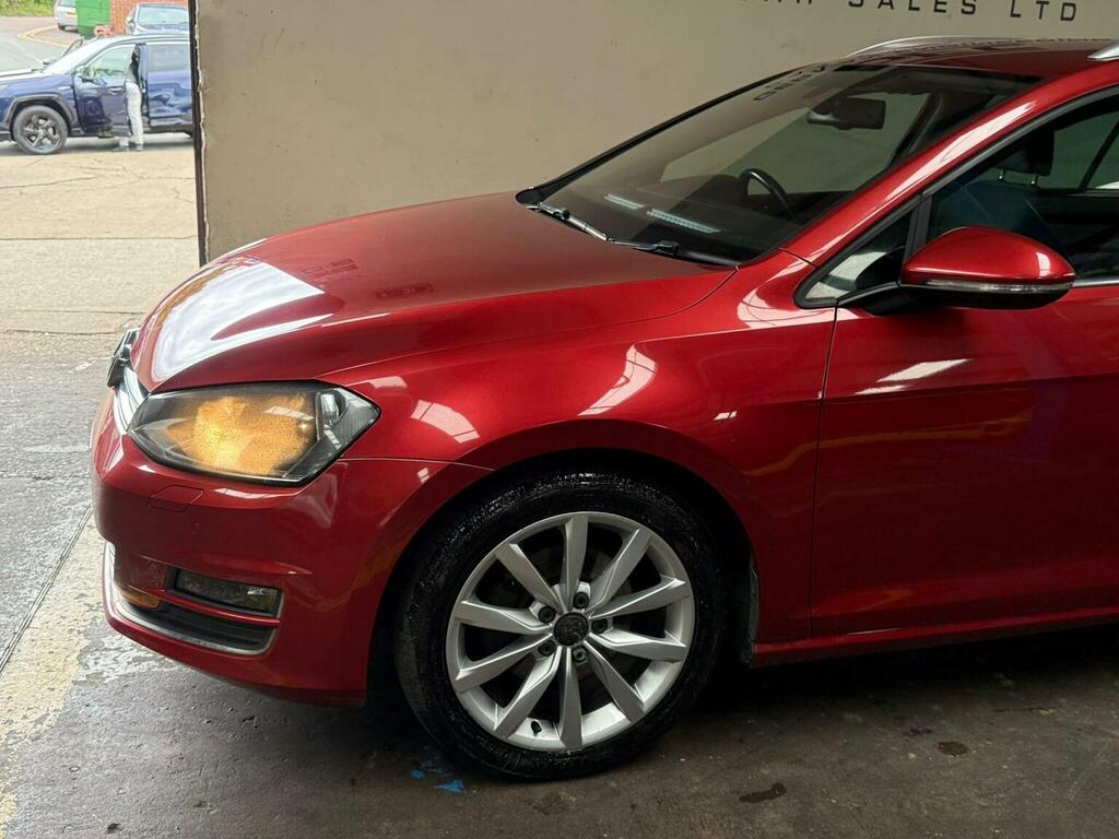 Volkswagen Golf Estate 2.0 Tdi Bluemotion Tech Gt Euro 6 Ss BU16XHD Red #2