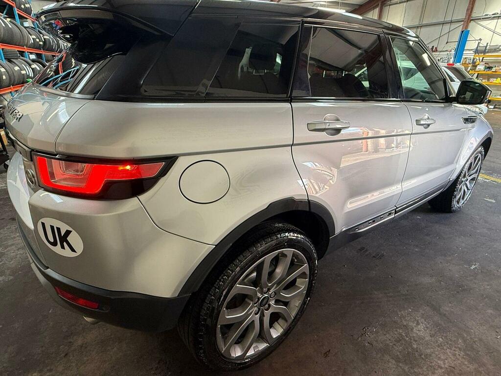 Land Rover Range Rover Evoque 2.0 Td4 Se 177 Bhp White #7