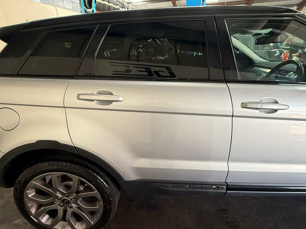 Land Rover Range Rover Evoque 2.0 Td4 Se 177 Bhp White #16