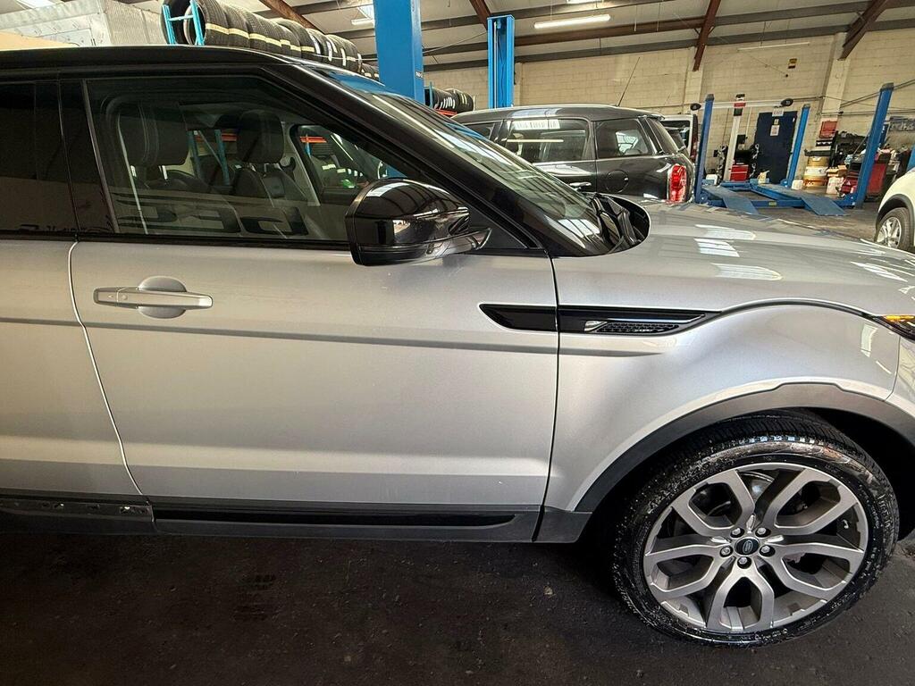 Land Rover Range Rover Evoque 2.0 Td4 Se 177 Bhp White #12