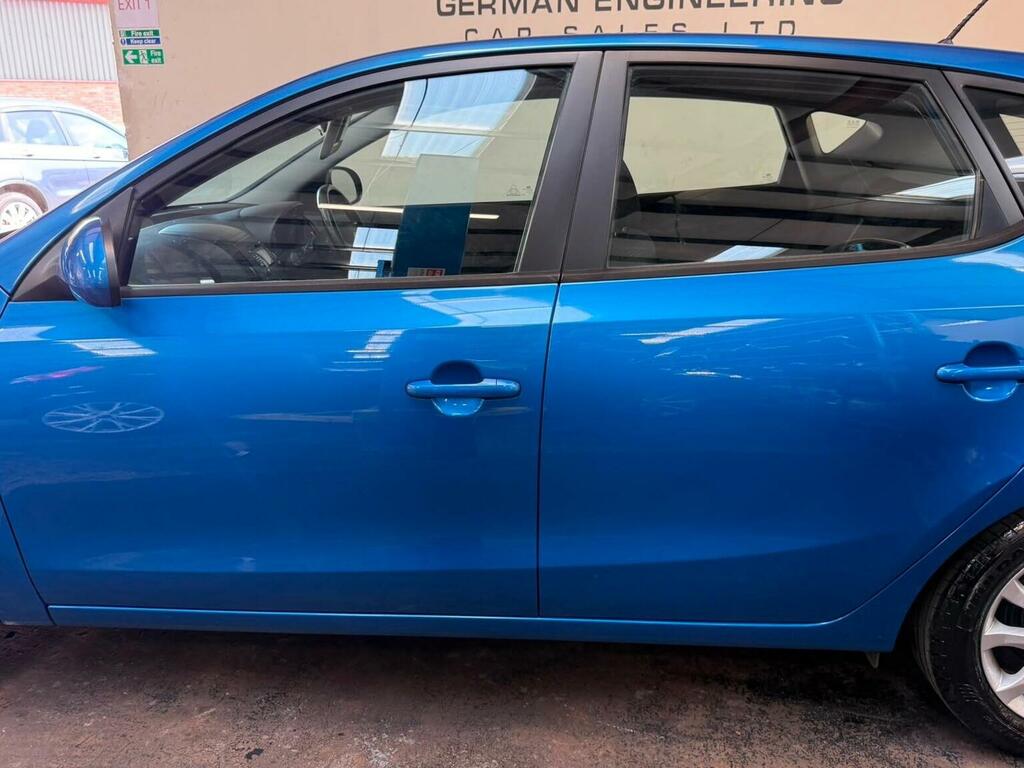 Hyundai I30 1.6 Crdi Comfort Euro 4 Blue #5
