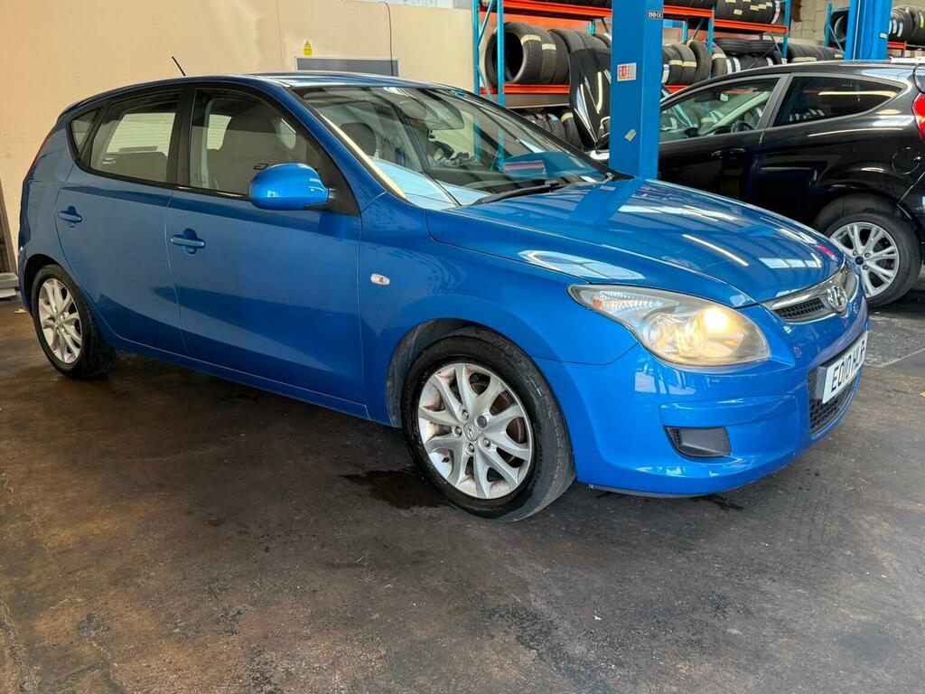 Hyundai I30 Hatchback Red #19
