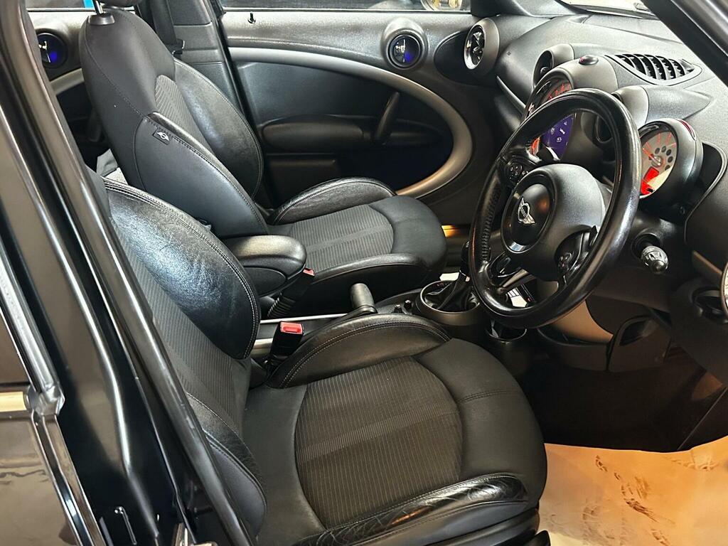 Mini Countryman 1.6 Cooper -1 Former Keeper 12 Services- White #12