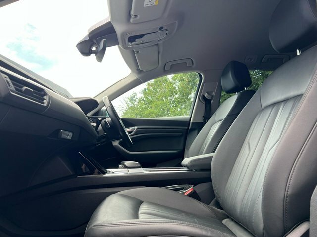 Audi E-tron Audi S Line 50 Quattro 230,00 Kw Black #16