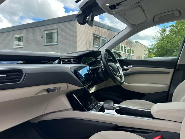 Audi E-tron 230Kw 50 Quattro 71Kwh Technik Grey #17
