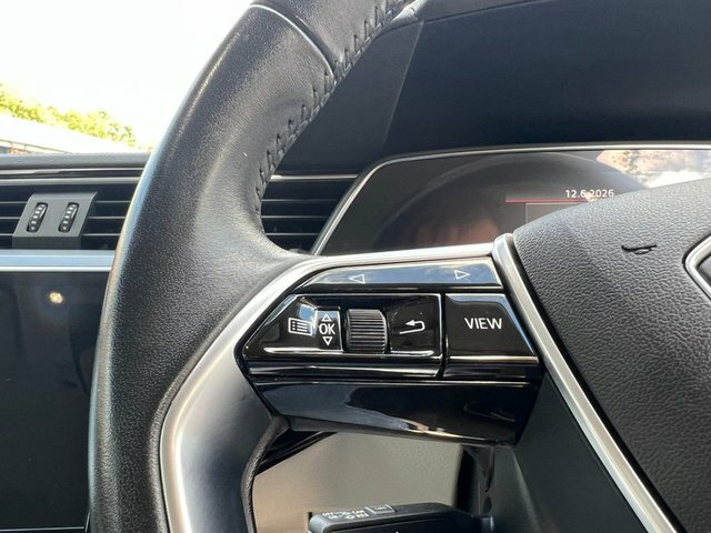 Audi E-tron 230Kw 50 Quattro 71Kwh Technik Grey #36