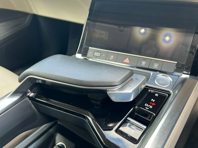 Audi E-tron 230Kw 50 Quattro 71Kwh Technik Grey #34