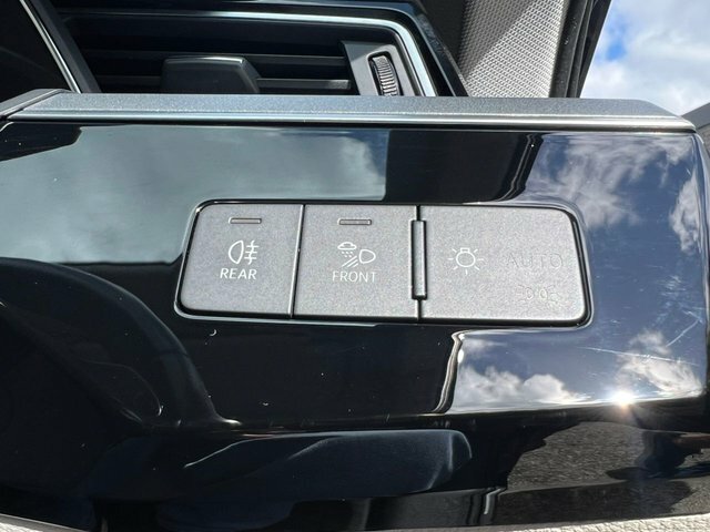 Audi E-tron 230Kw 50 Quattro 71Kwh Technik Grey #33