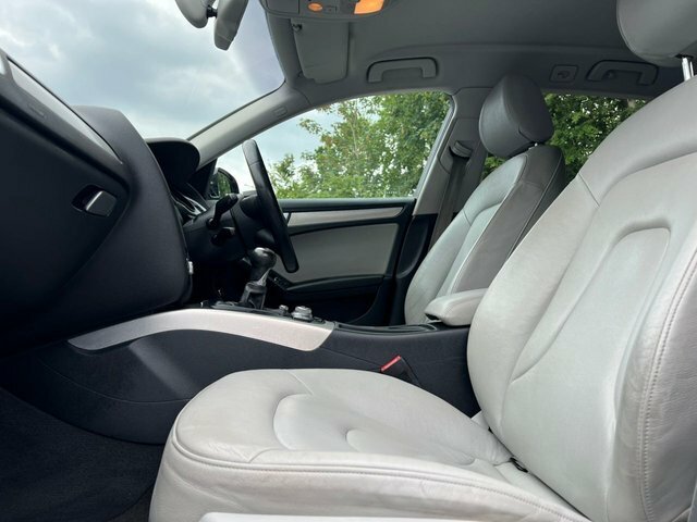 Audi A4 Avant Estate 2.0 Tdi Ultra Se Technik 2015 Black #15