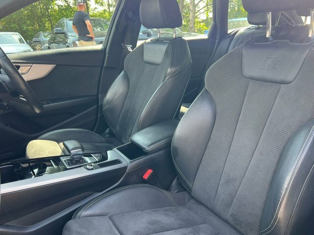 Audi A4 Avant 2L S Line Grey #16