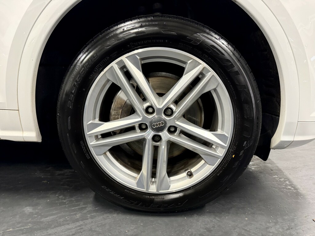 Audi Q5 Suv 2.0 Tdi S Line 201717 KF17CZP White #4