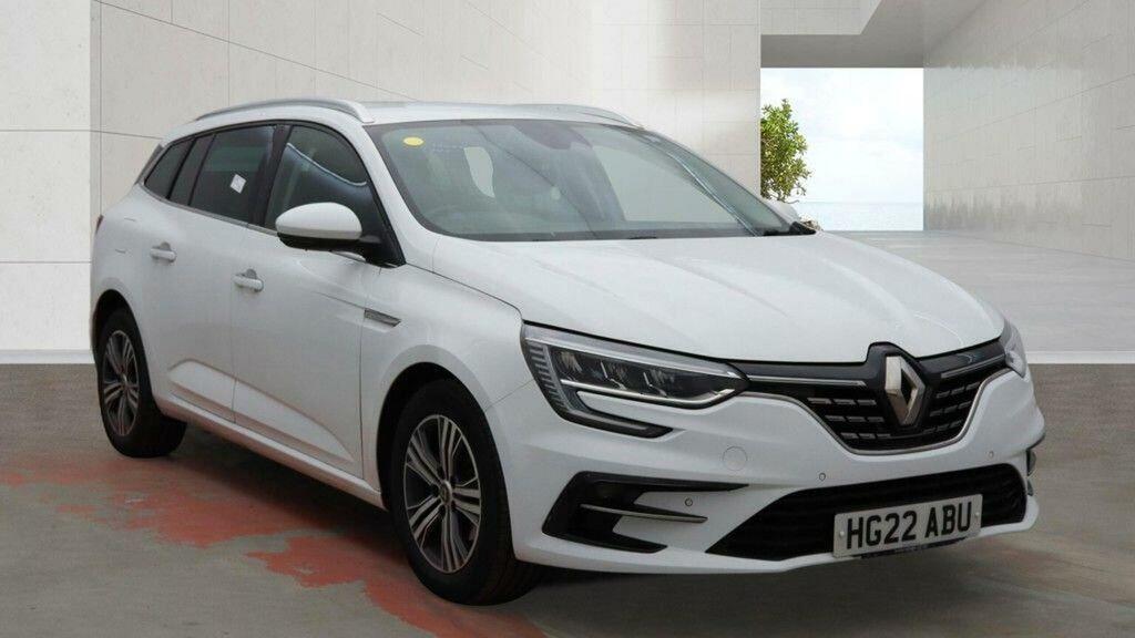 Renault Megane Estate 1.5 Blue Dci Iconic Sport Tourer Edc Euro 6 White