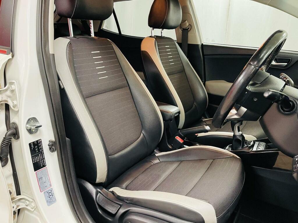 Kia Stonic 2 Isg Black #15