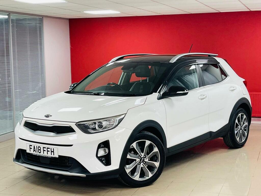 Kia Stonic Crdi First Edition Suv FA18FFH White #2
