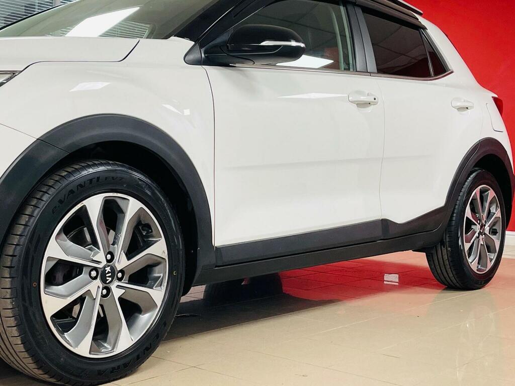 Kia Stonic 2 Isg Black #31