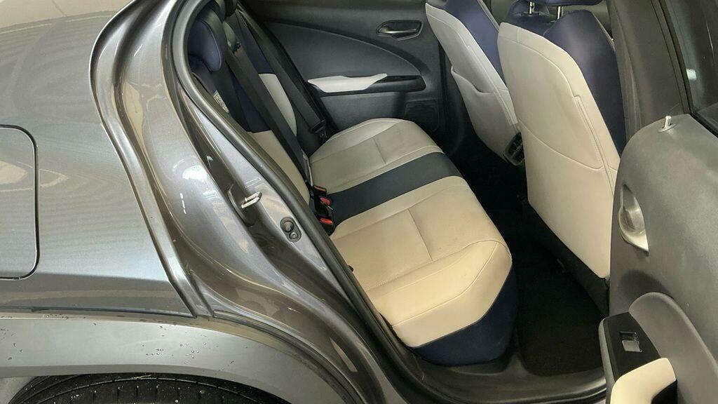 Lexus UX 300E Blue #10