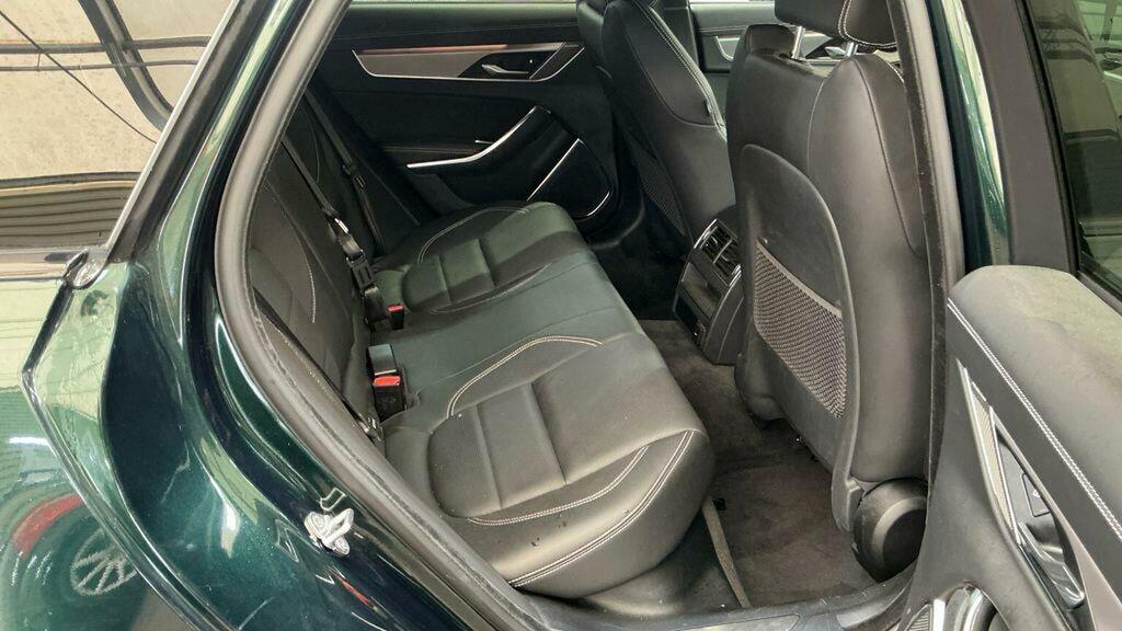 Jaguar XF 2.0 P250 R-dynamic Hse Saloon Grey #8