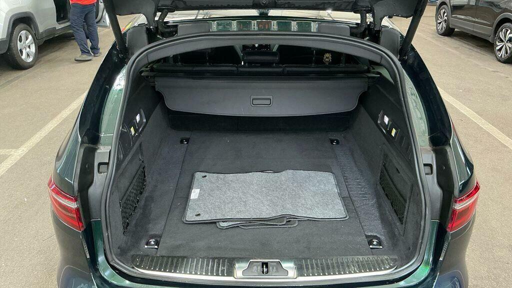 Jaguar XF 2.0 P250 R-dynamic Hse Saloon Grey #7