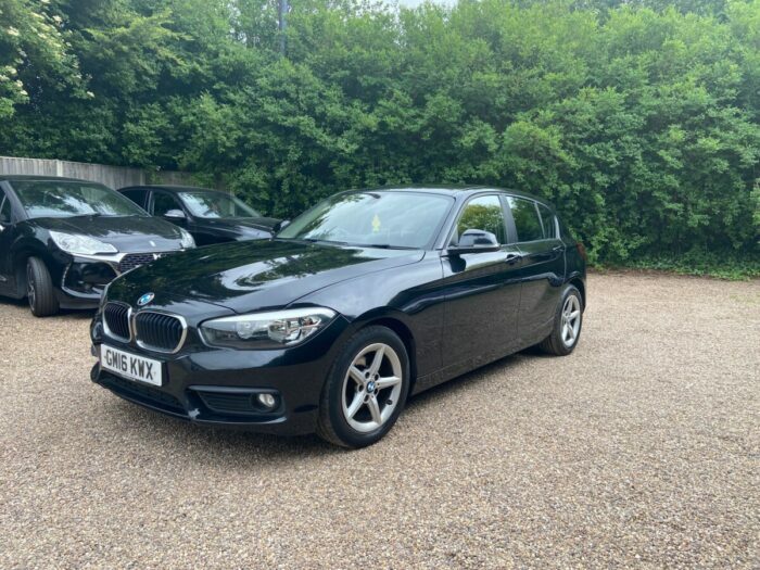 BMW 1 Series 1.5 Plus Black 2016 GM16KWX  #3