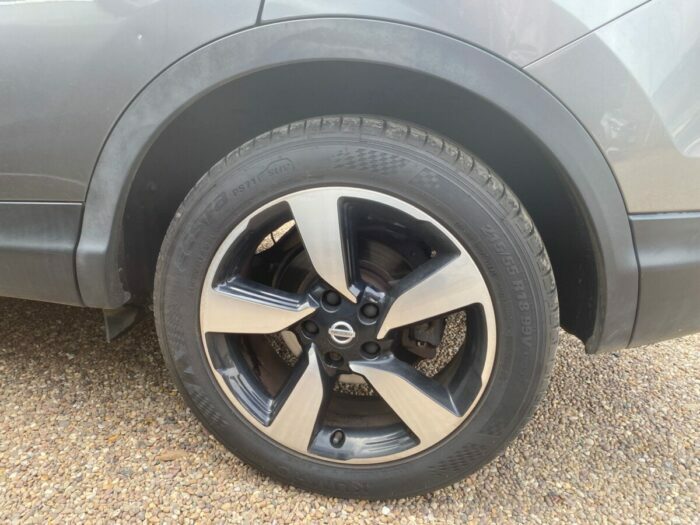 Nissan Qashqai Hatchback  #12