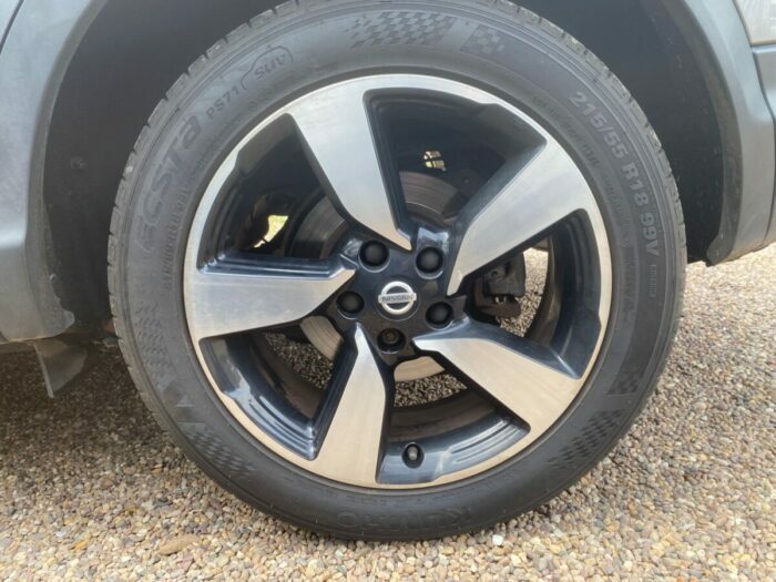 Nissan Qashqai Hatchback  #15
