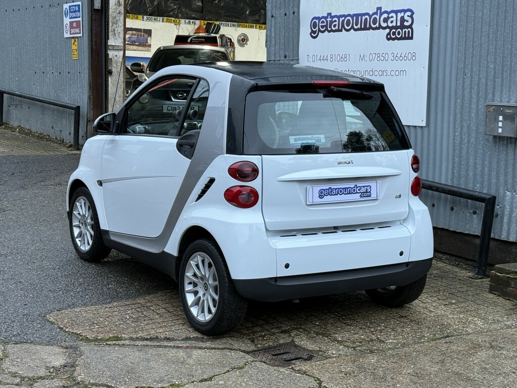 Smart Fortwo Coupe Coupe 0.8 Cdi Passion 200959 Silver #3