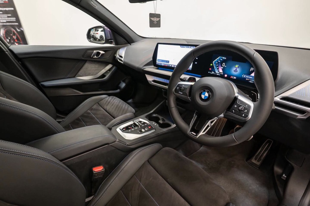 BMW  150Kw Edrive20 M Sport 65Kwh Grey #2
