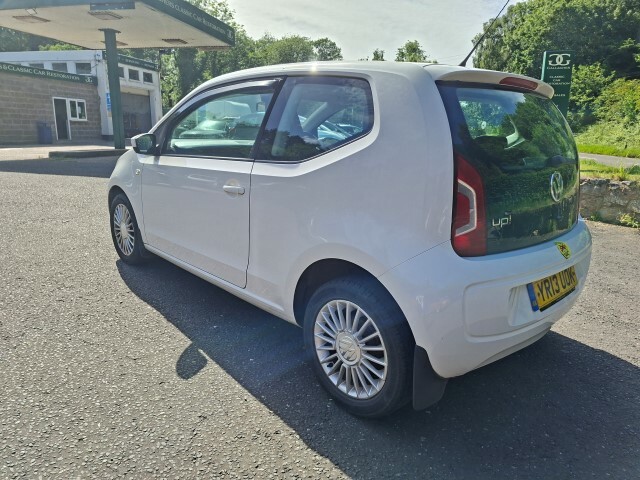 Volkswagen Up 1L Move Up Red #8