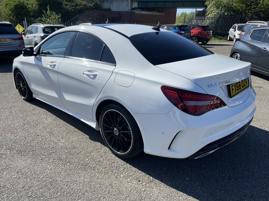 Mercedes-Benz CLA Class 2.1 Cla220d Amg Line Night Edition White #2