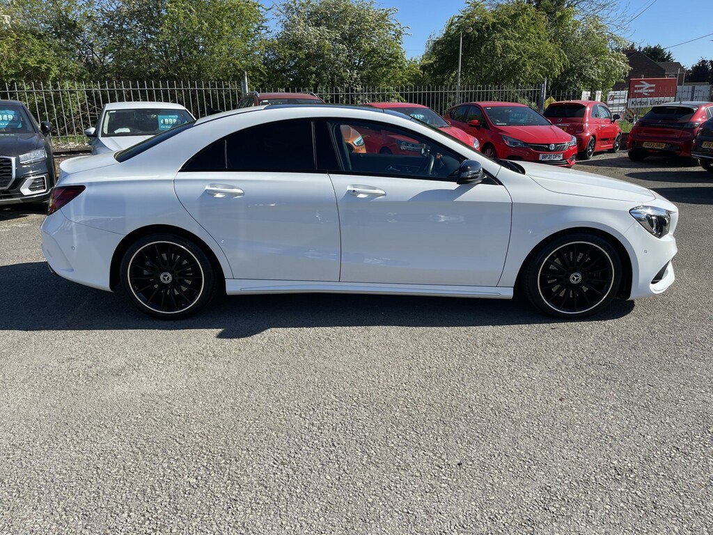 Mercedes-Benz CLA Class 2.1 Cla220d Amg Line Night Edition White #4