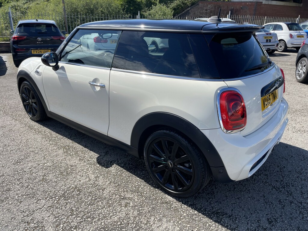 Mini Hatch 2.0 Cooper Sd 3-Door Hatch White #2