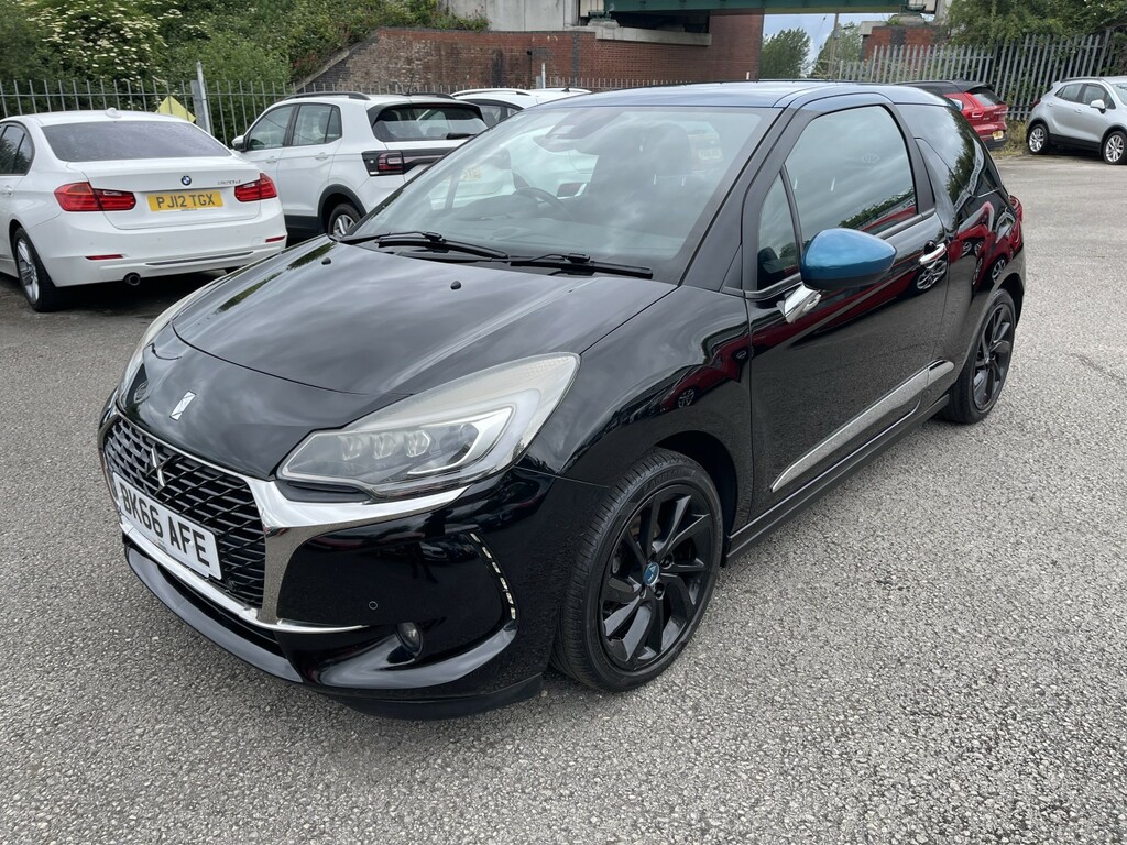 DS DS 3 1.2 Puretech Prestige Black