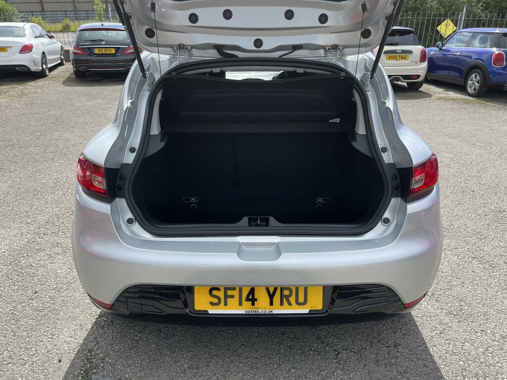 Renault Clio 1.2 16V Expression Euro 5 Black #8