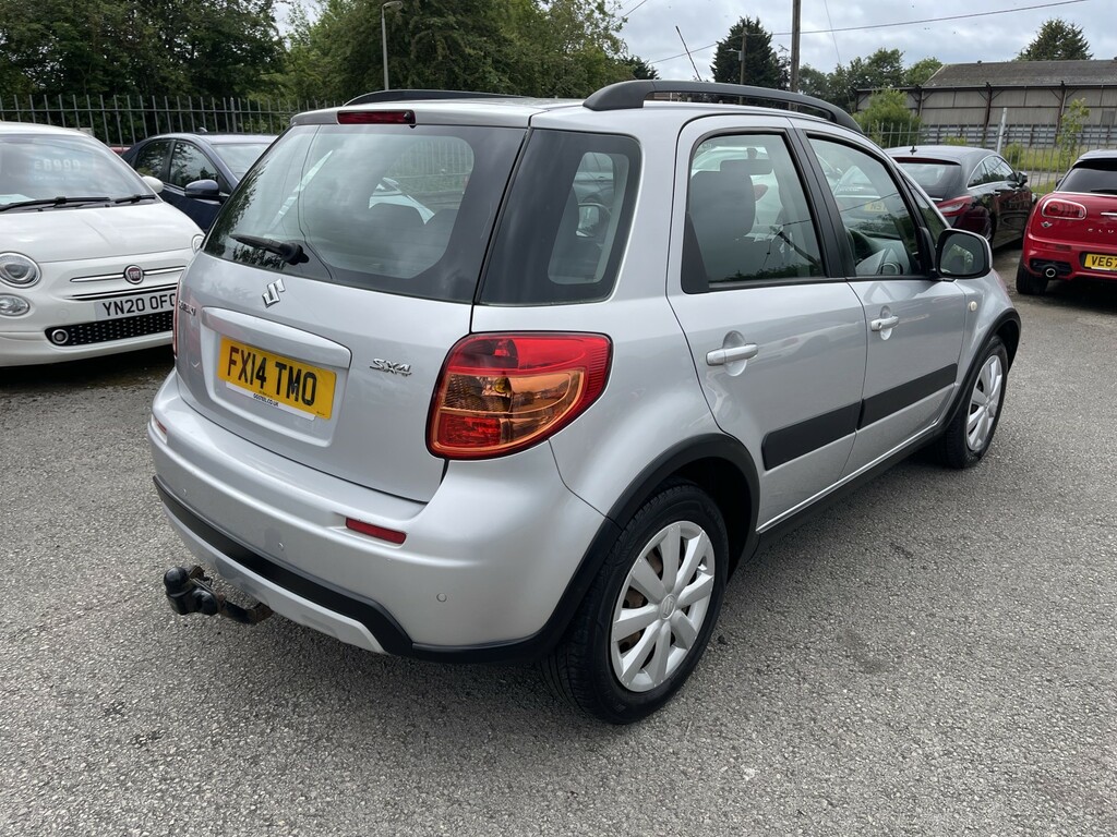 Suzuki SX4 Hatchback Sz3 Red #40
