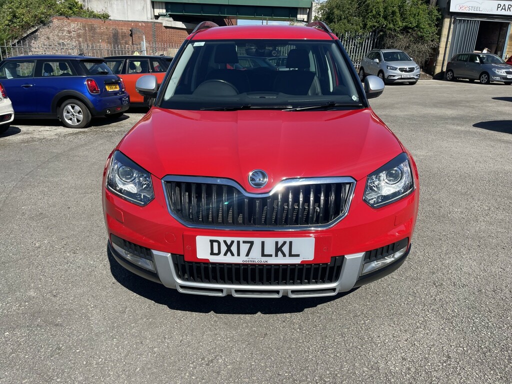 Skoda Yeti 2.0 Tdi Se L Drive Red #3